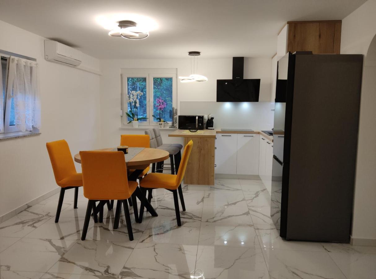 Apartman Meld Vrh  Exterior foto